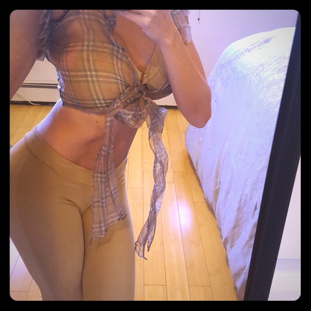 Nude Crop top